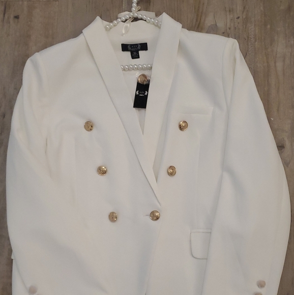 AZI Boyfriend Jacket NWT - Picture 2 of 5